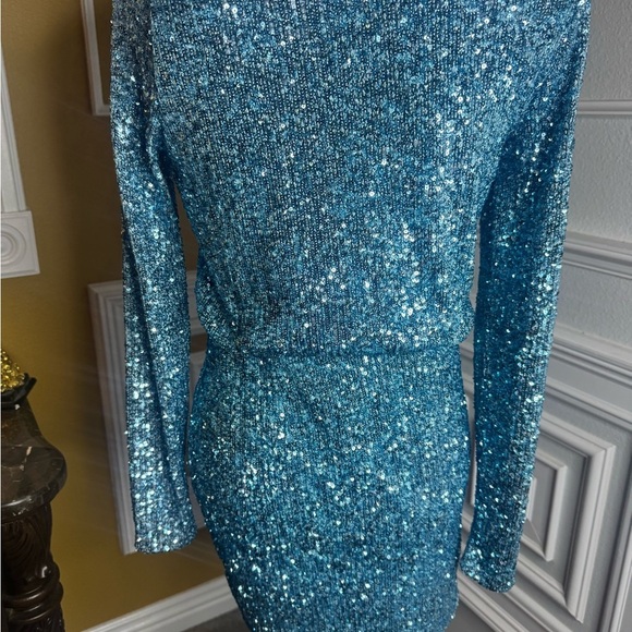 SHOW ME YOUR MUMU
PARTY HOP DRESS Sequin Blue Dress - Picture 14 of 17